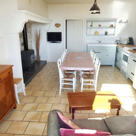 Holiday home Maison Charmante A Mercoeur Avec Jardin Et Parking Sercoeur