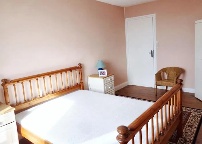 Hébergement de vacances Maison Charmante à Mercœur Avec Jardin Et Parking Mercoeur (Haute-Loire)